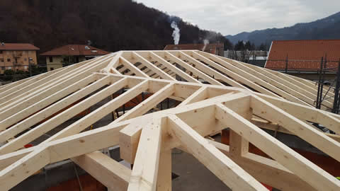 impresa edile, ristrutturazioni, coperture, rifacimento tetti, romagnano sesia, ediland opera in tutta la provincia di novara e vercelli